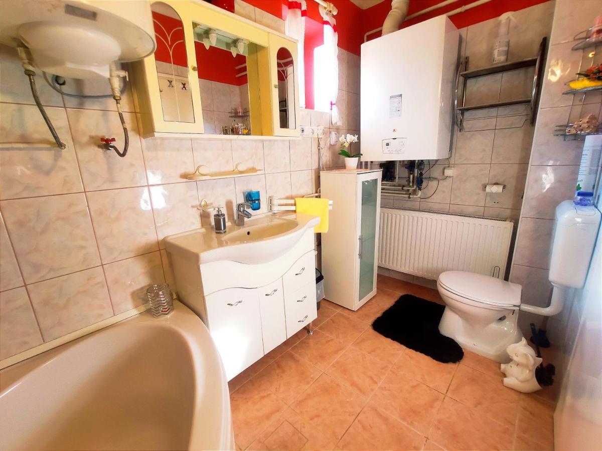 Szandra Vendeghaz Osku Ngoại thất bức ảnh