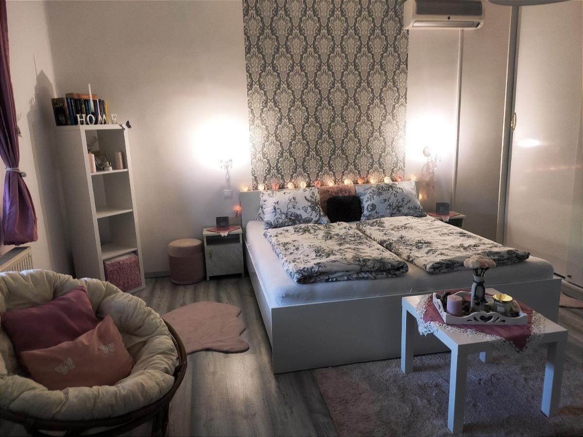 Szandra Vendeghaz Osku Ngoại thất bức ảnh